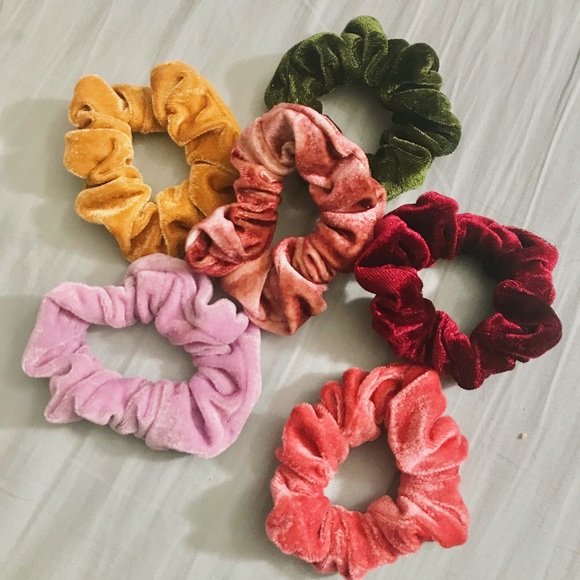MYSTERY BOX Set of 6 Scrunchies ☆ - Picture 6 of 8